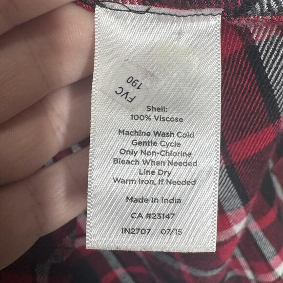 Talbots Shirt Womens Medium Petite Red Black Plaid Button Down Long Sleeve Top - Picture 4 of 8